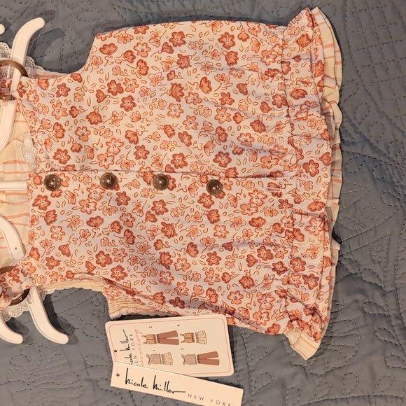 BNWT Nicole Miller New York. 4T Girls clothes set. 2 sleeveless tops, 2 bottoms. - Picture 5 of 8